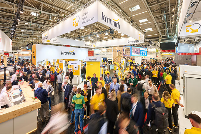 Messestand der Firma krannich auf der Smarter E 2025 mit starkem Besucherandrang
